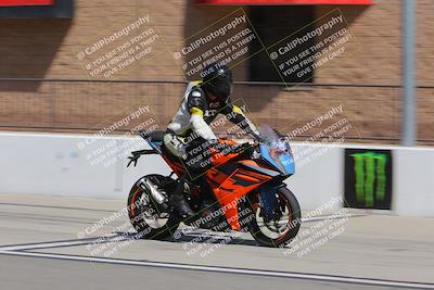 media/Aug-27-2022-Fastrack Riders (Sat) [[c588535105]]/Level 2/Session 1 Start Finish/